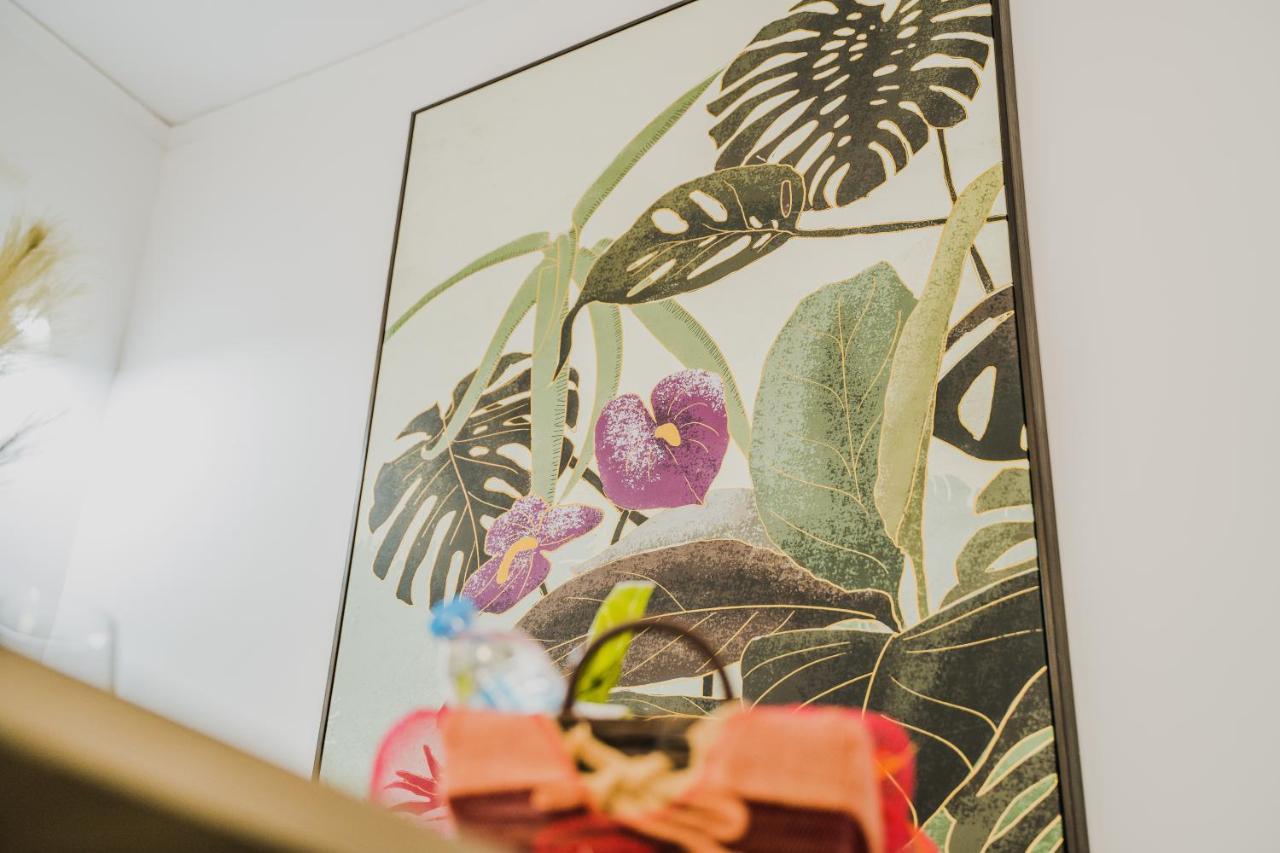 Green Apartment Ground Floor Feel Like Home Properties Saronida Екстериор снимка