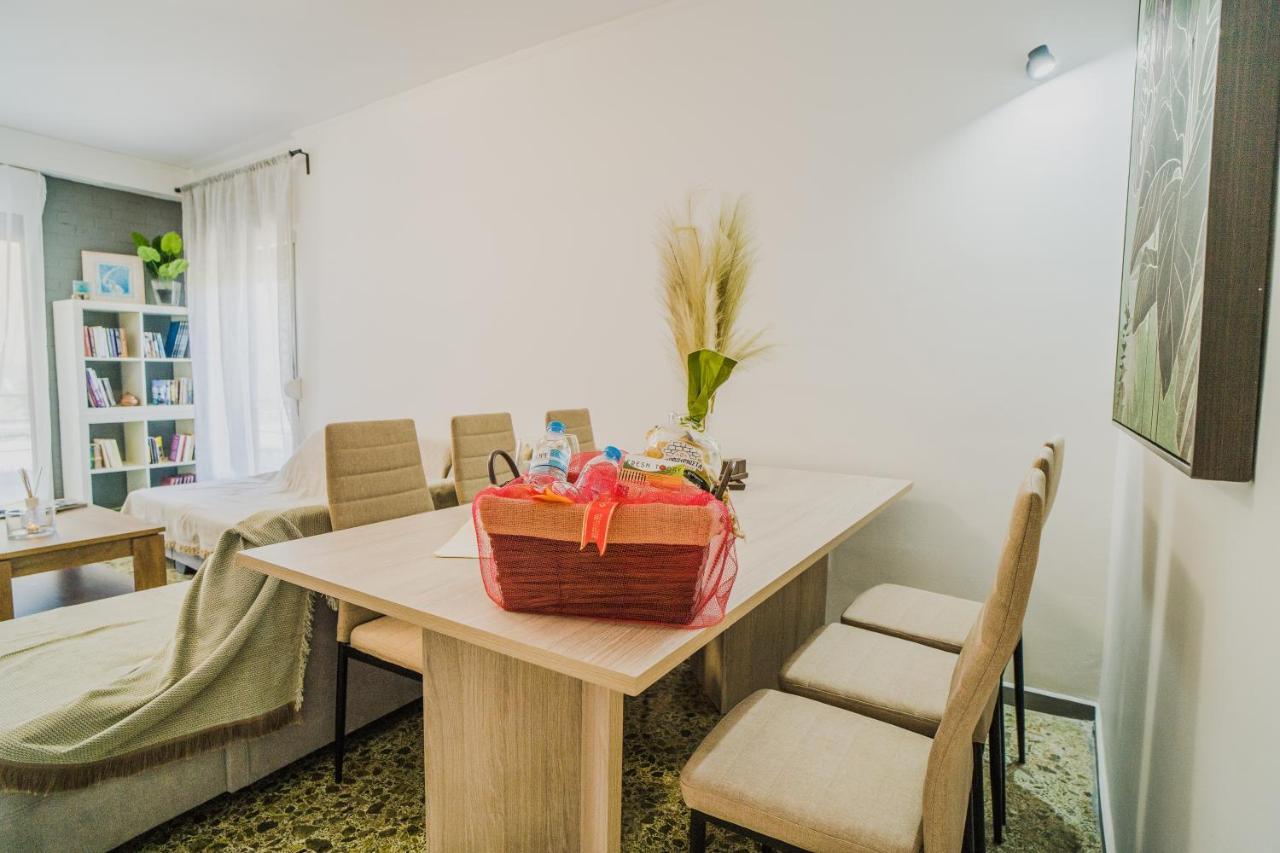 Green Apartment Ground Floor Feel Like Home Properties Saronida Екстериор снимка