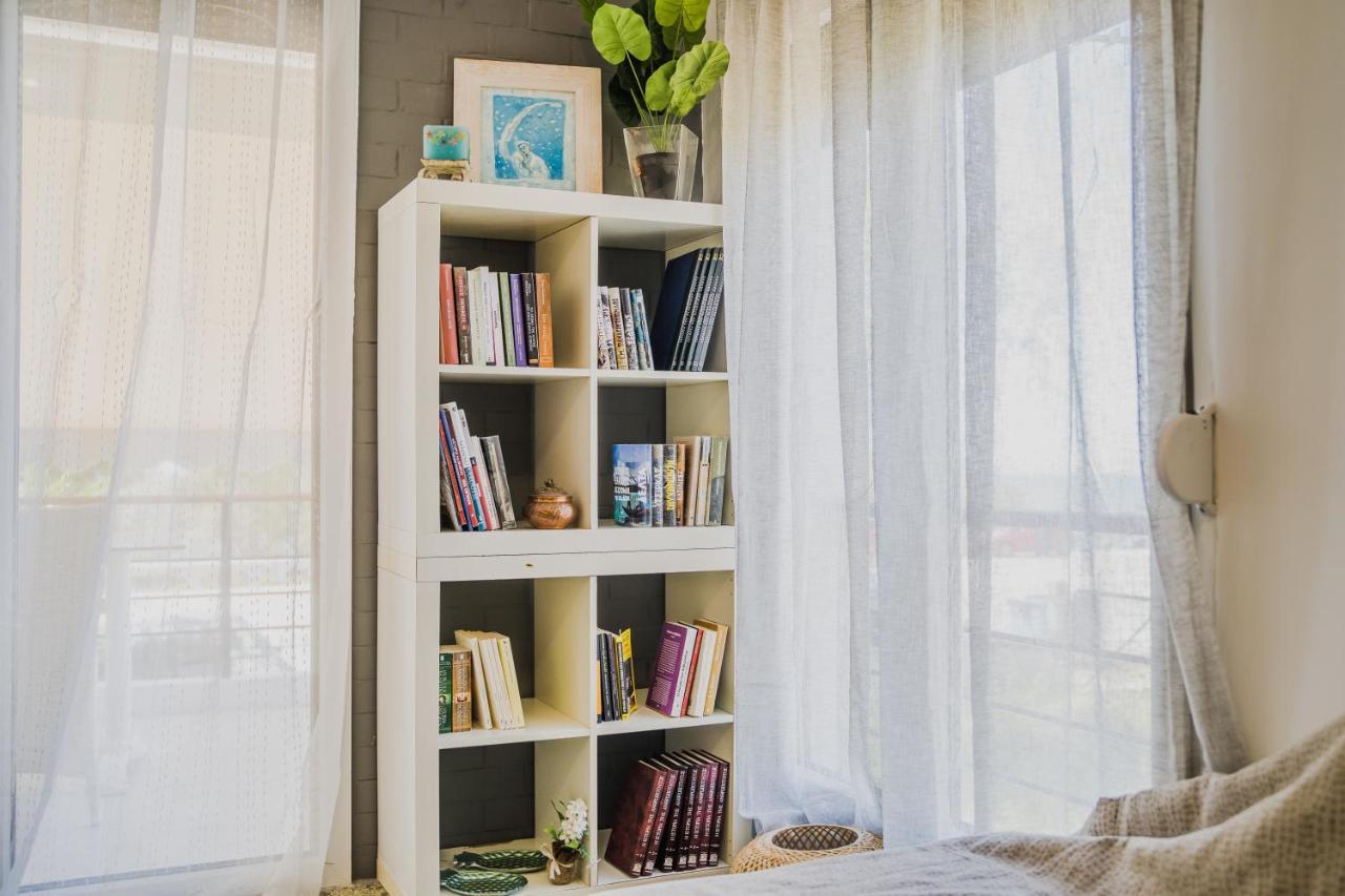 Green Apartment Ground Floor Feel Like Home Properties Saronida Екстериор снимка